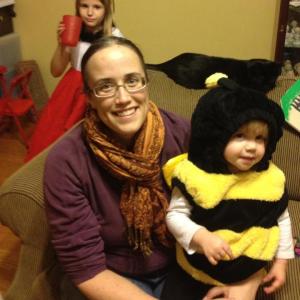 mommy and bee