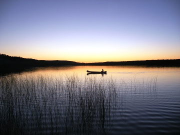 ken__brigid_willis2-canoe-at-sunset-on-small-alke.small_